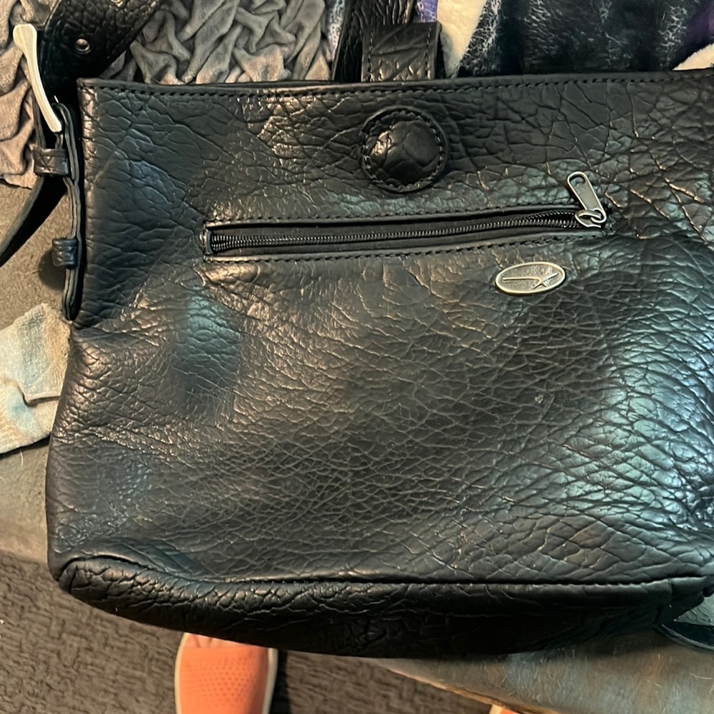 Black leather buffalo purse handmade in shipshewana Ind